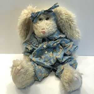 Boyds Bear Bunny Rabbit -Boyds Bear Collection LTD